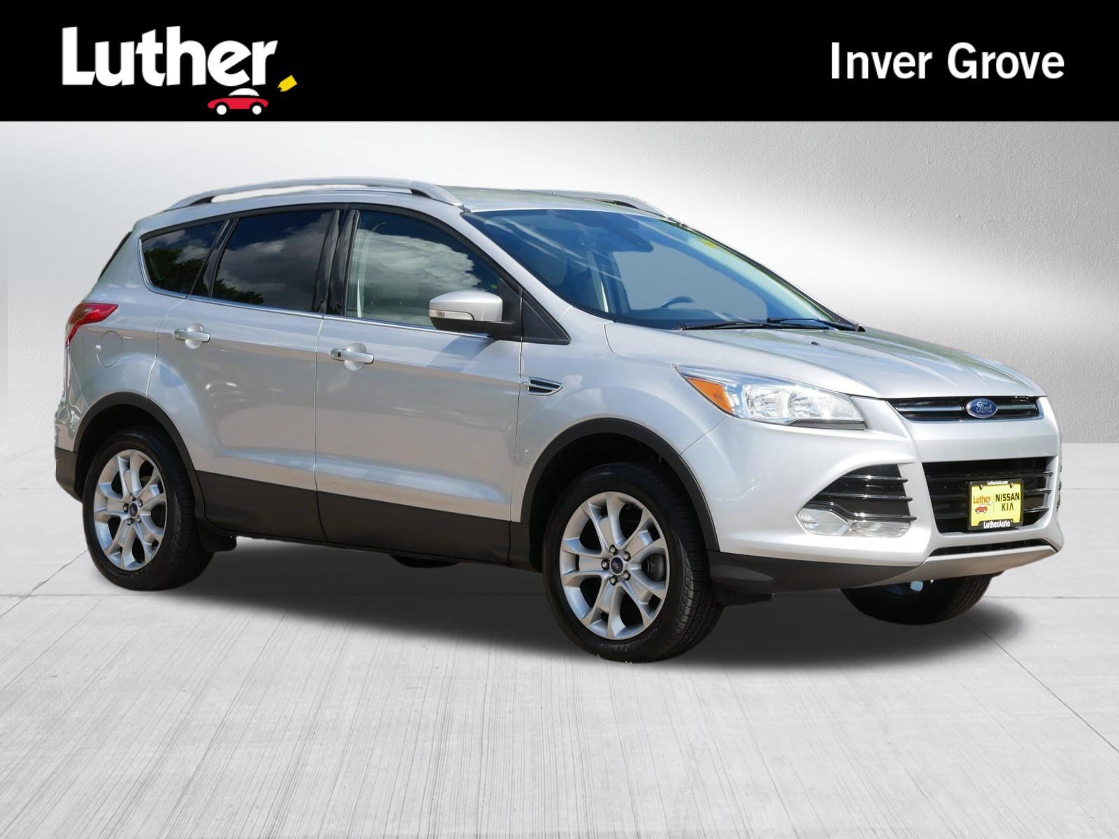 Used 2016 INGOT SILVER Ford Titanium image 1