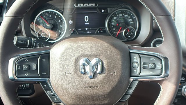 New 2026 Ivory White Tri-Coat Pearl-Coat Exterior Paint RAM Laramie image 34