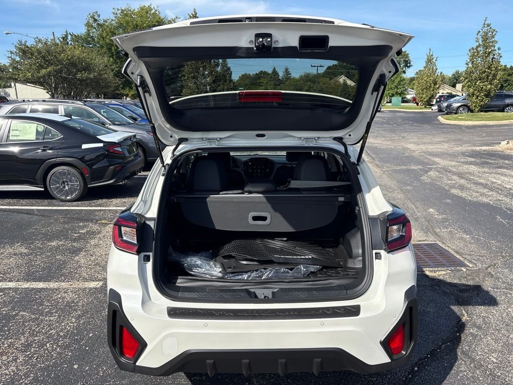 New 2026 CRYSTAL WHITE PEARL Subaru Limited Hybrid image 8
