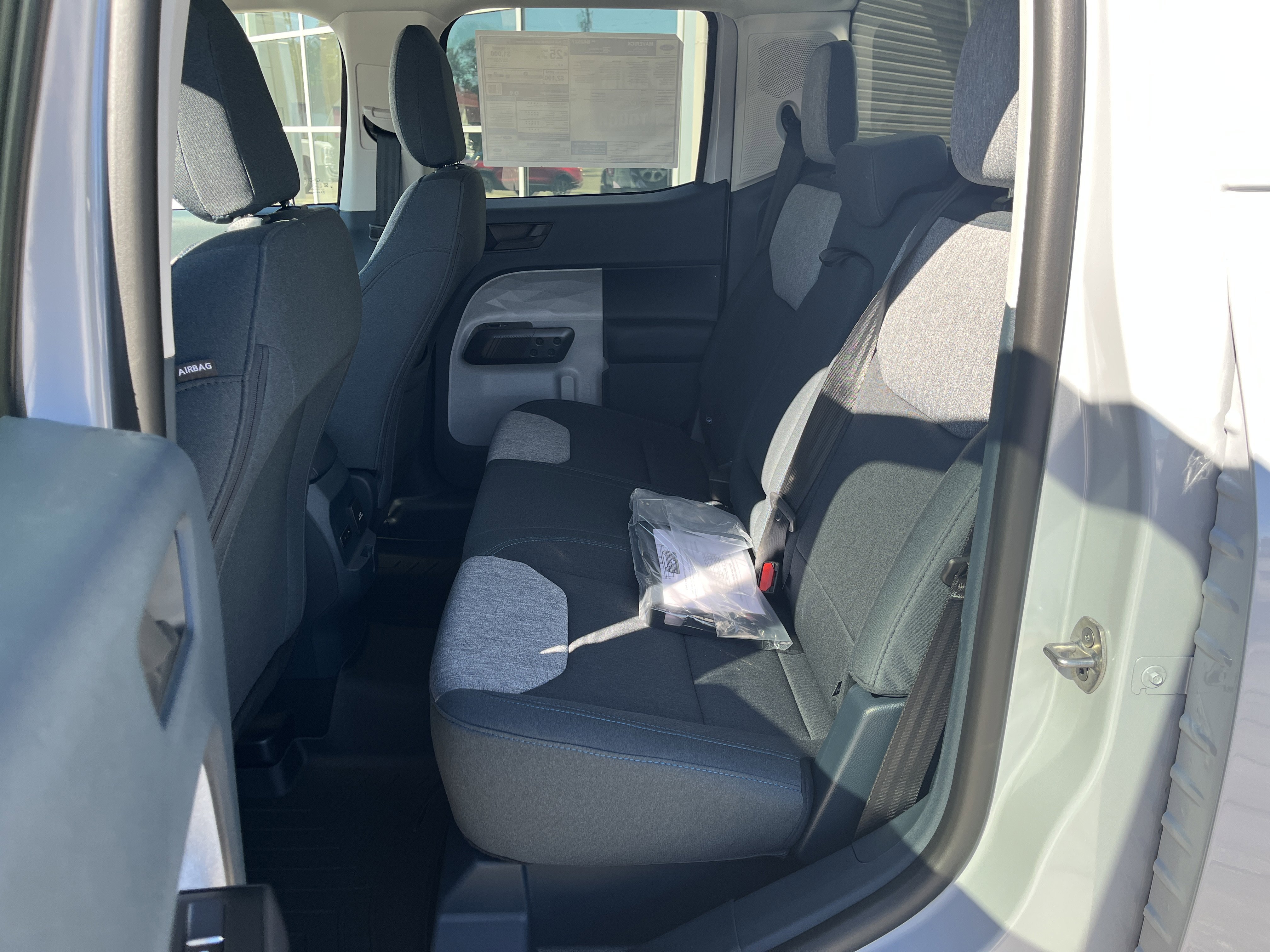 2025 Ford Maverick XLT - Photo 13