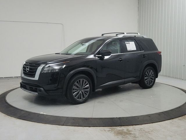 Used 2025 Black Nissan SL image 4