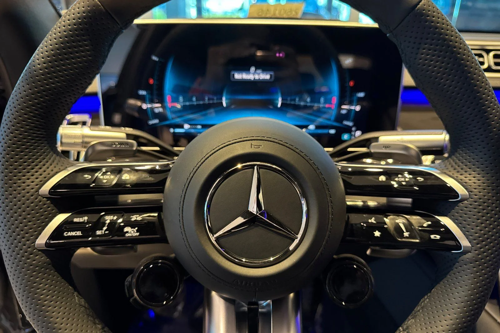 2026 Mercedes-Benz S-Class AMG S 63 - Photo 20