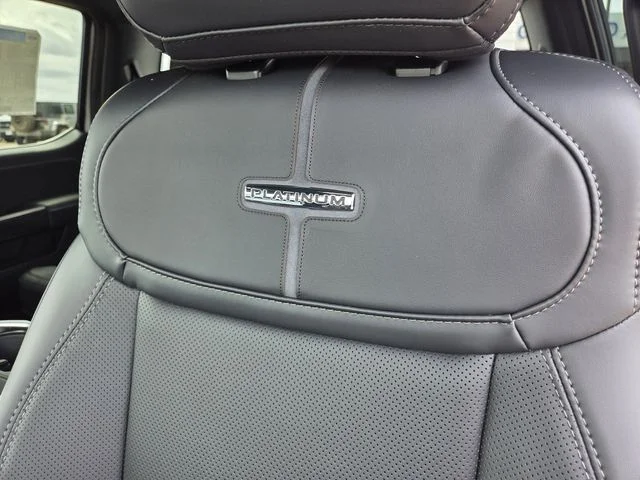 New 2026 Star White Metallic Tri-Coat Ford Platinum® image 38