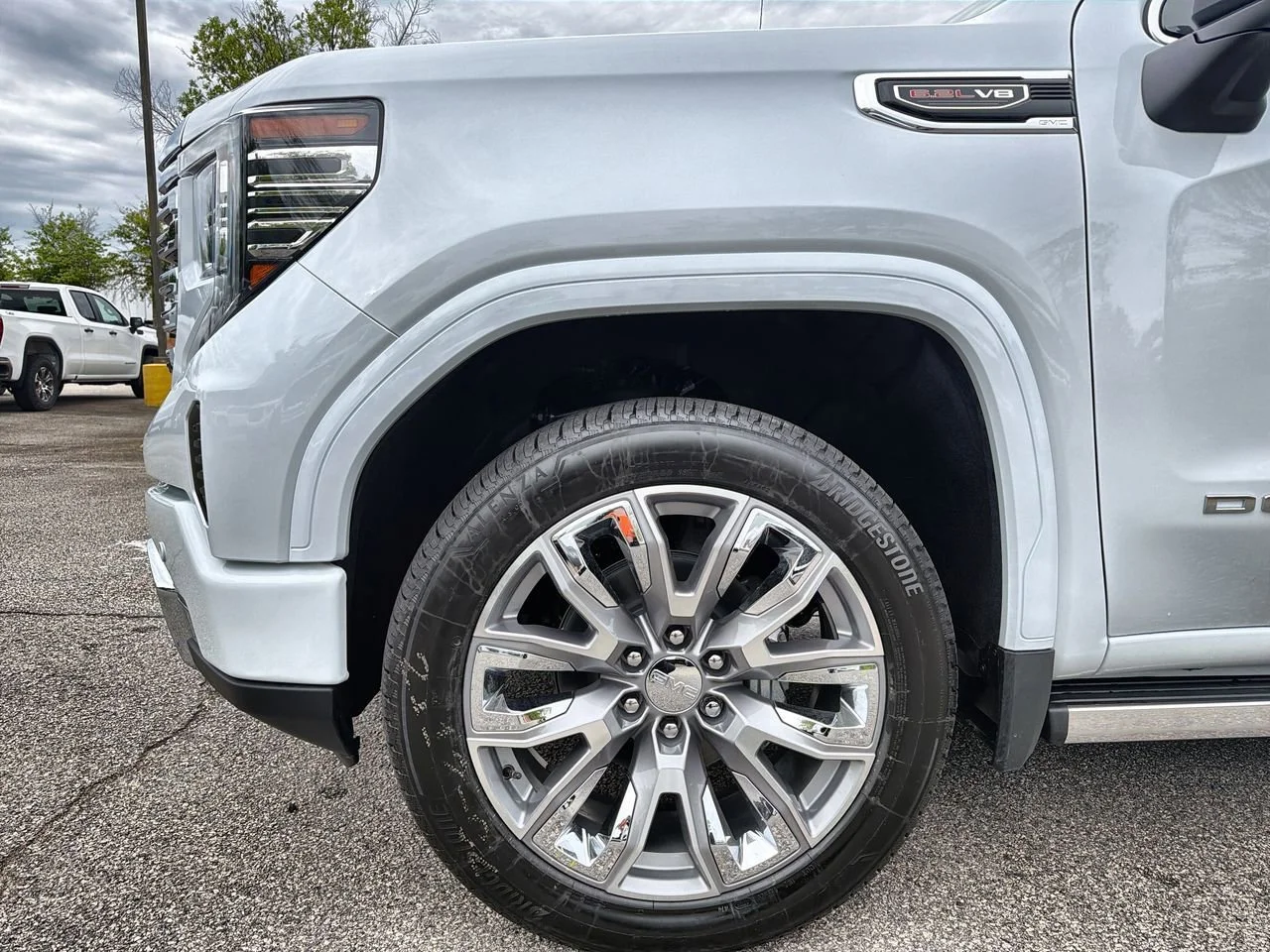 New 2026 Glacier White Tricoat GMC Denali image 28