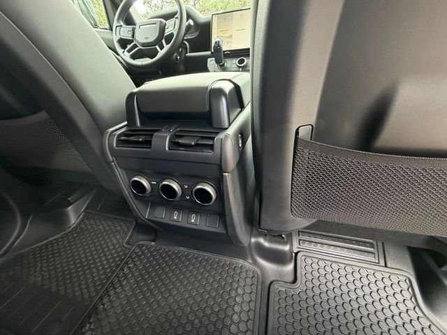 New 2026 Borasco Grey Land Rover X-Dynamic SE image 17