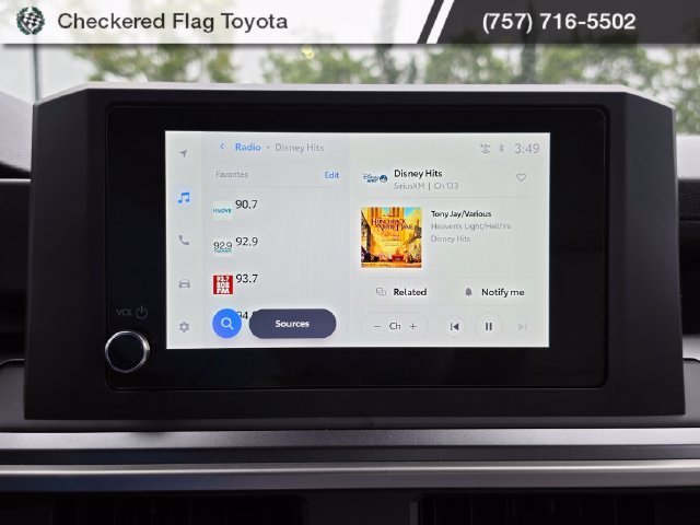 Used 2025 Underground Toyota SR5 image 15