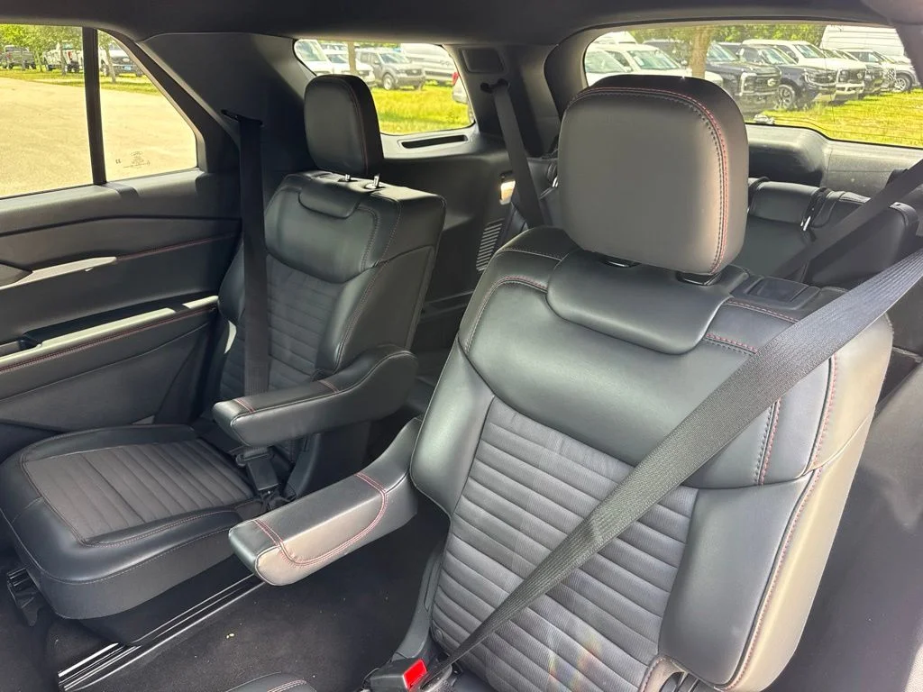 Certified Used 2026 Gray Metallic Ford ST-Line image 10