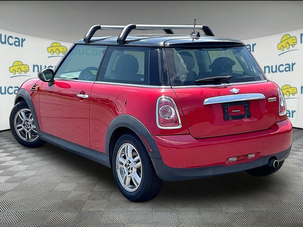 Used 2013 Red MINI Base image 4