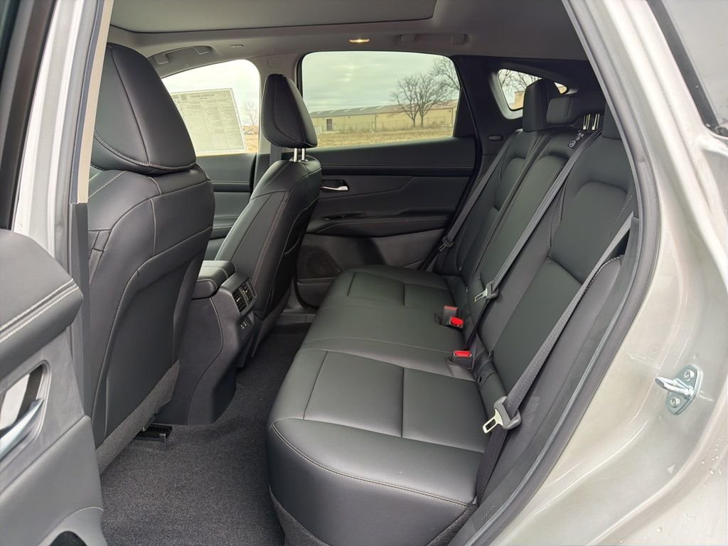 2025 Nissan Murano SL - Photo 10