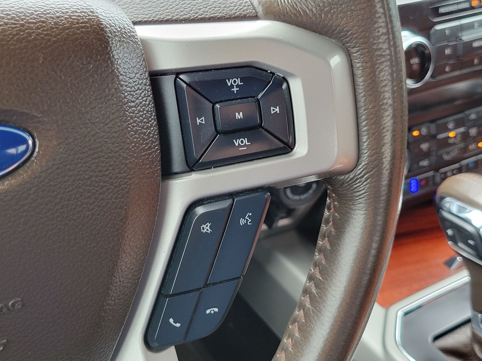 Certified Used 2020  Ford King Ranch image 16