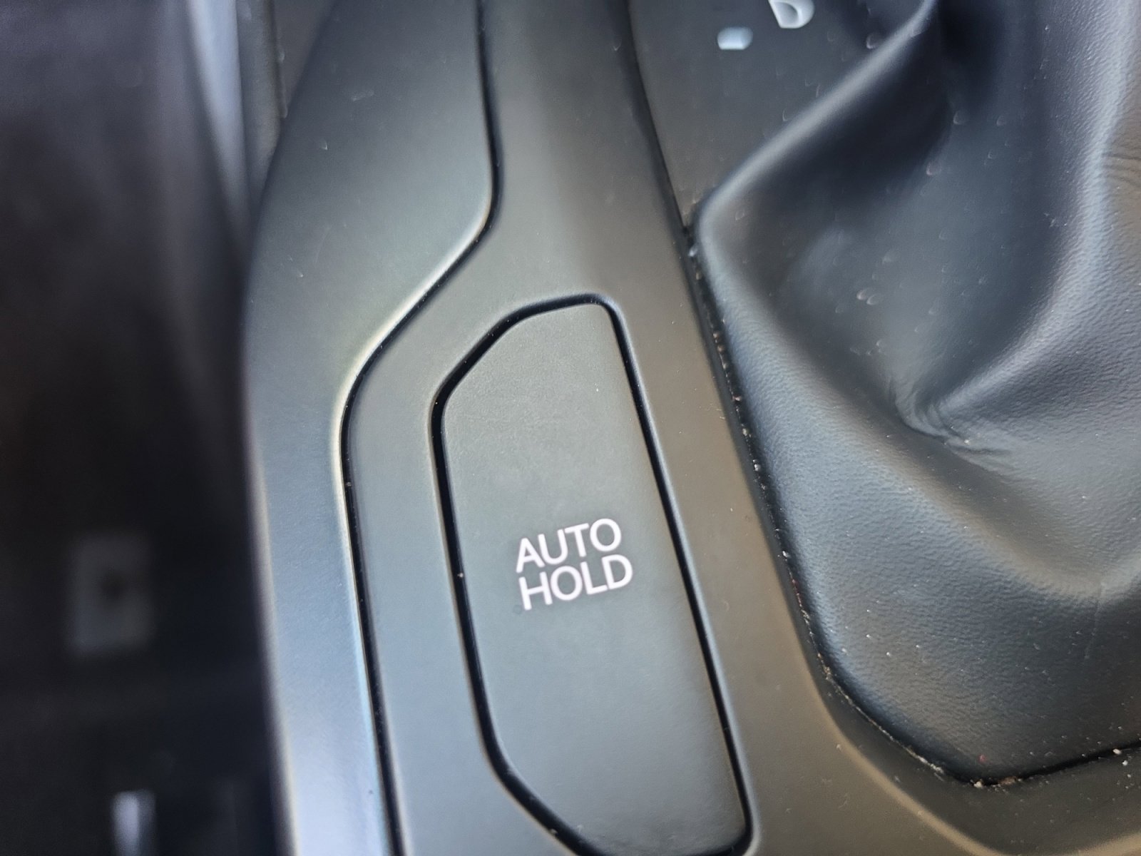 Certified Used 2025 Steel Gray Kia LXS image 17