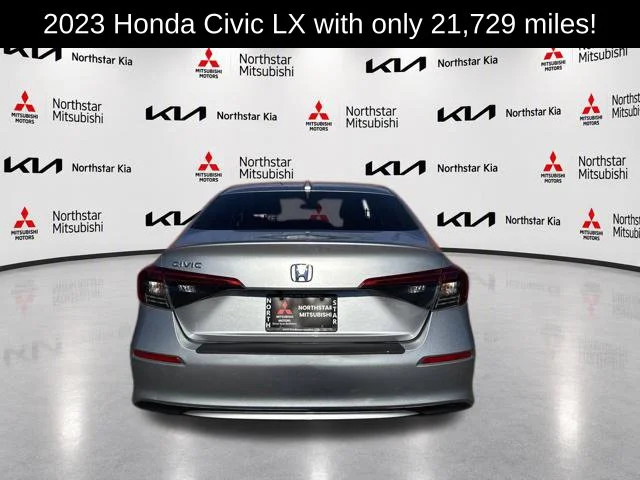 Used 2023 Silver Honda LX image 6
