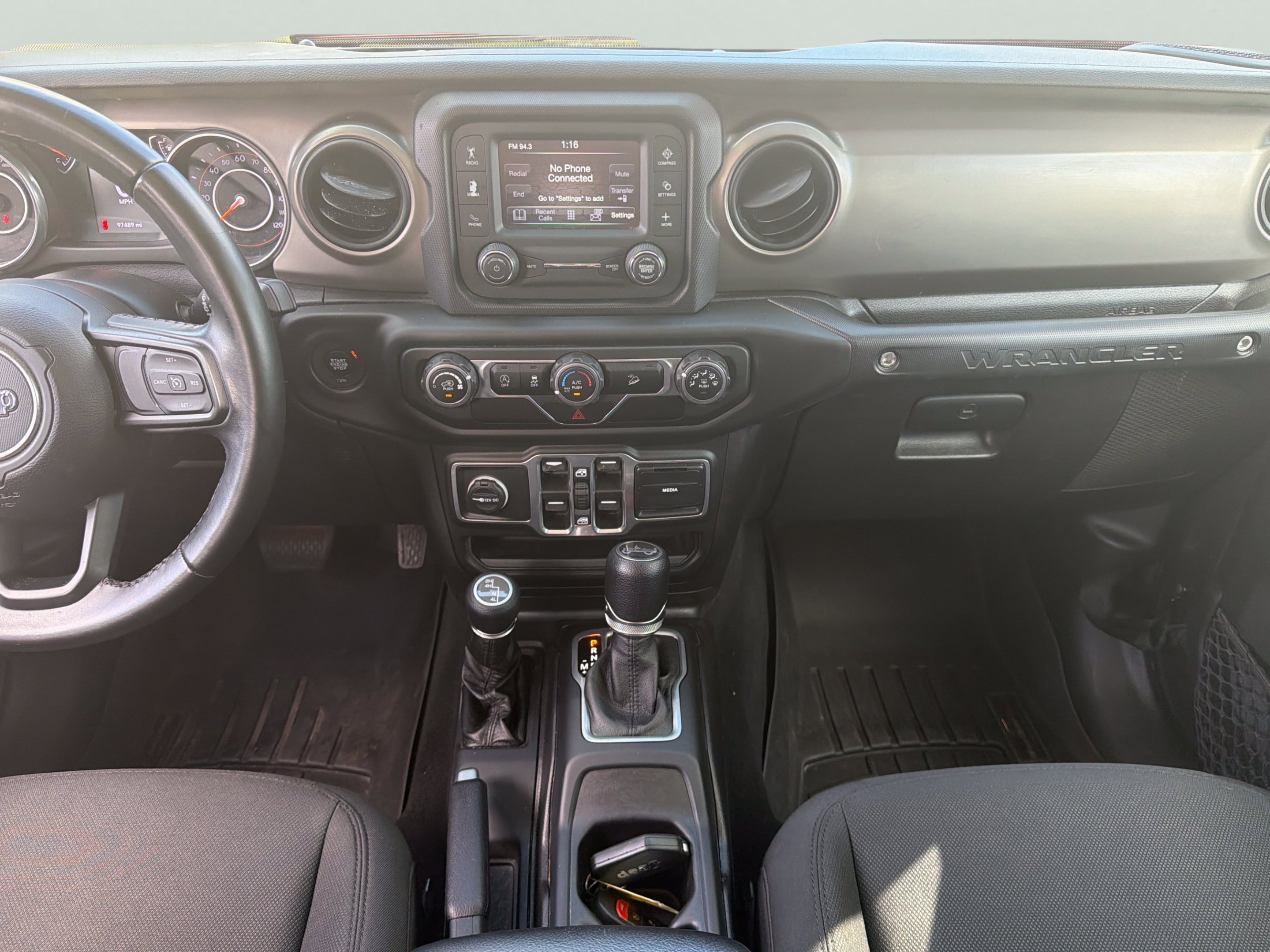 Used 2018 Granite Crystal Metallic Clearcoat Jeep Sport S image 10