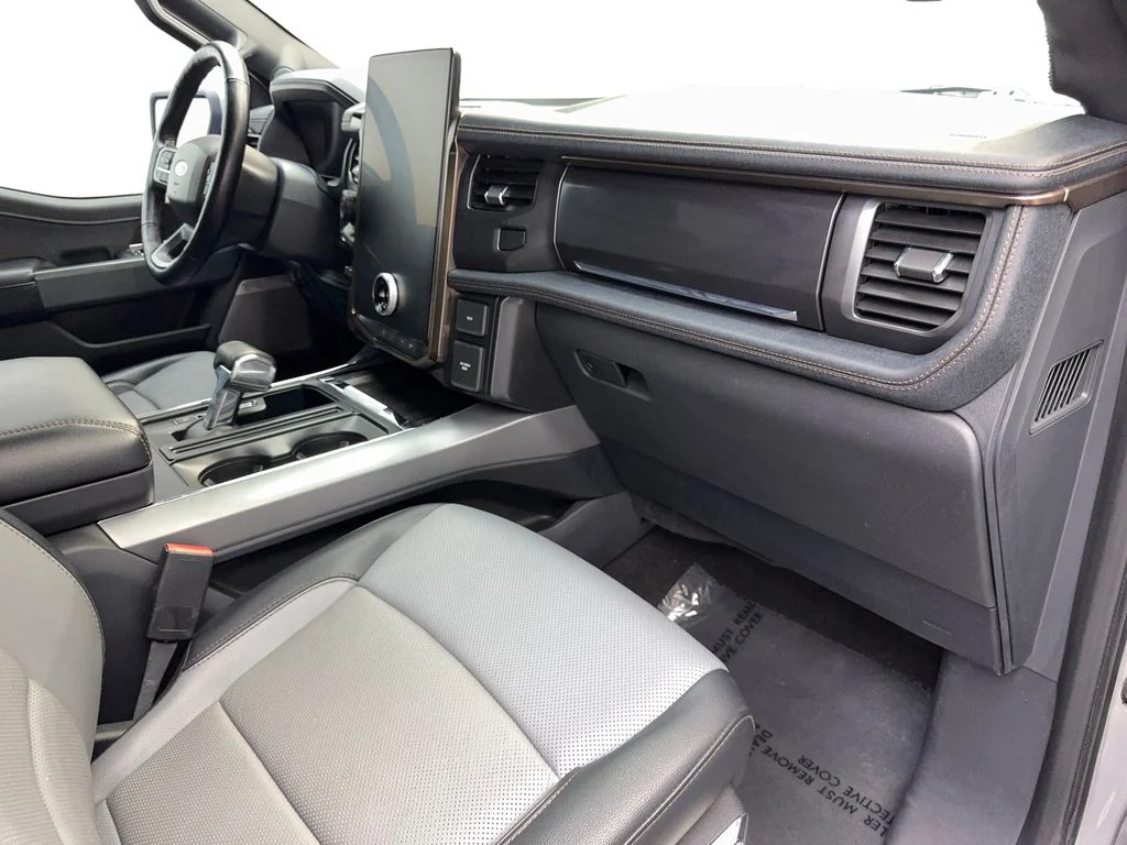 Used 2022 Silver Ford Lariat image 53