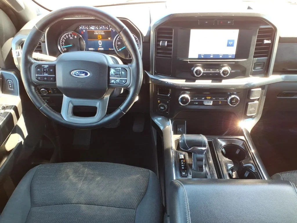 Used 2022 White Ford XLT image 12