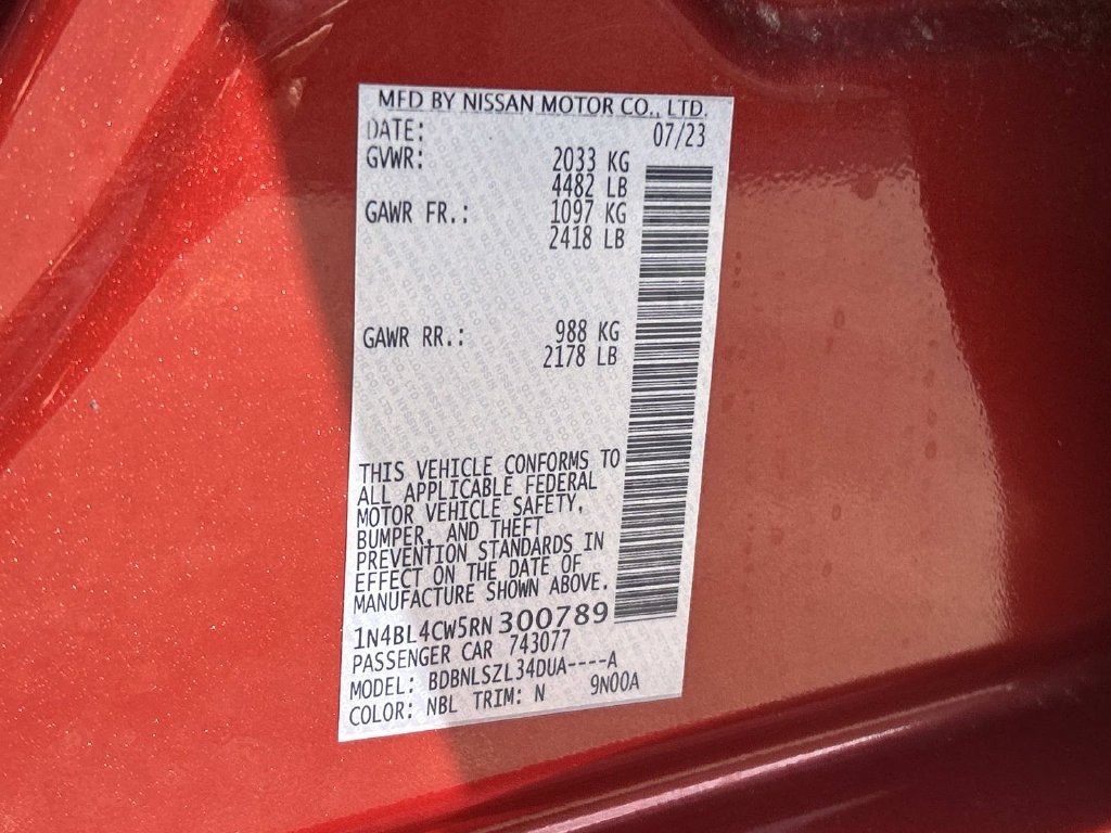 Used 2024 Red Nissan 2.5 SR image 10