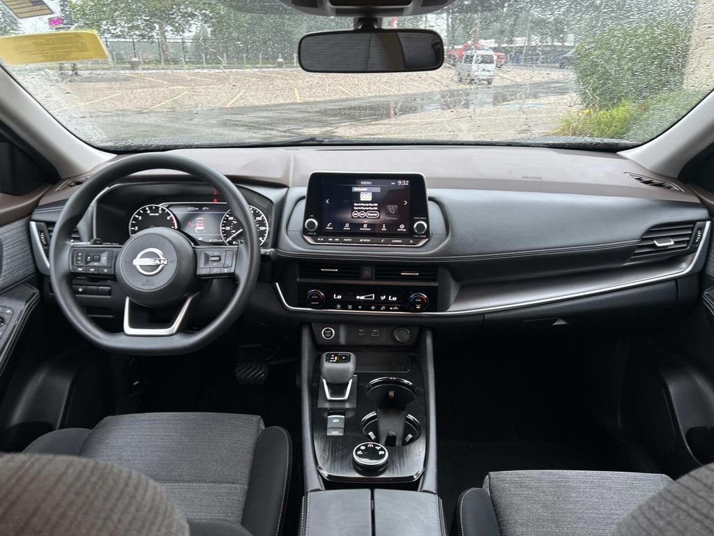 Used 2023 Black Nissan SV image 18
