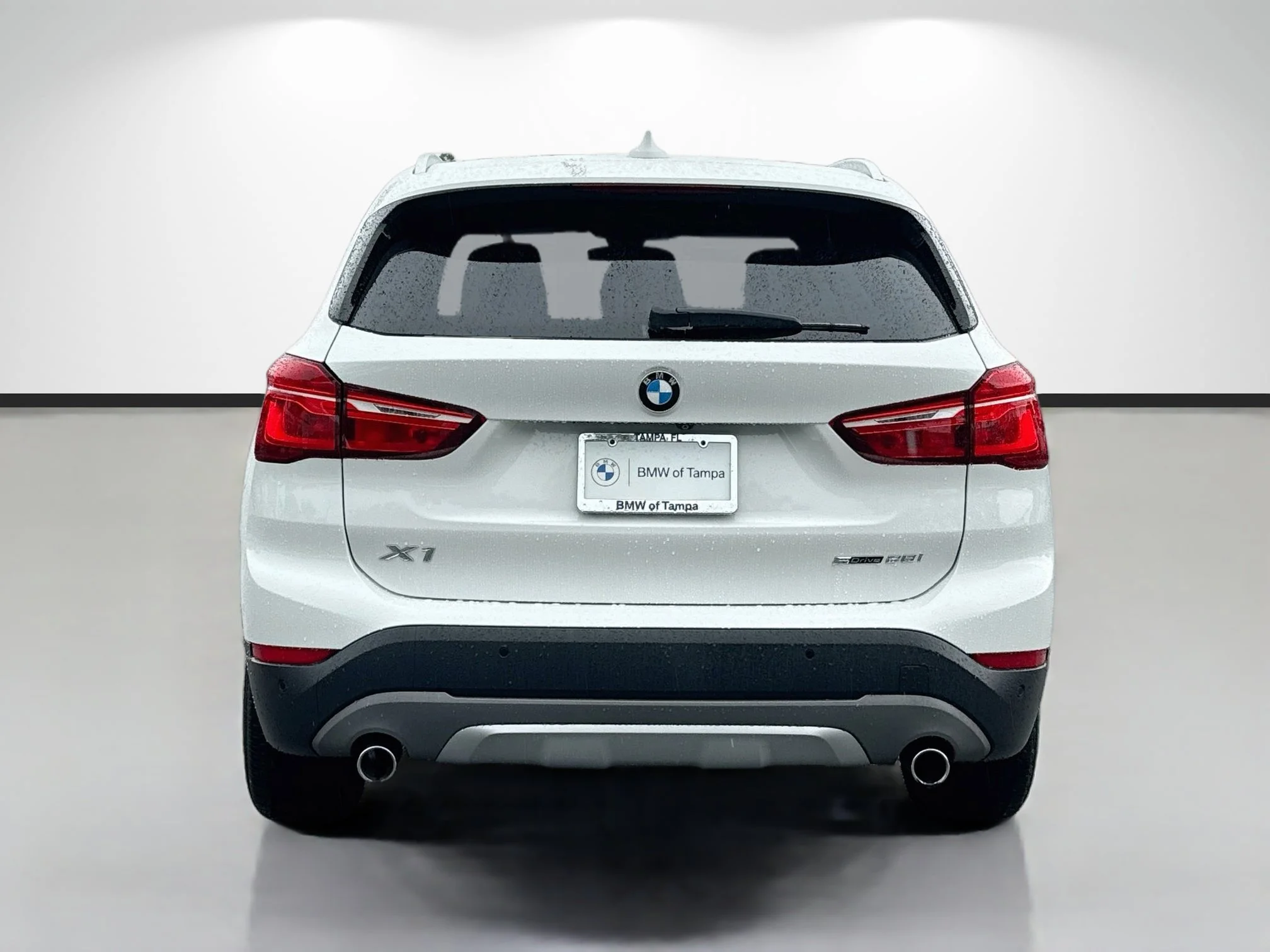 Used 2019 Alpine White BMW sDrive28i image 4