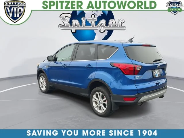 Used 2019 Blue Ford SE image 7