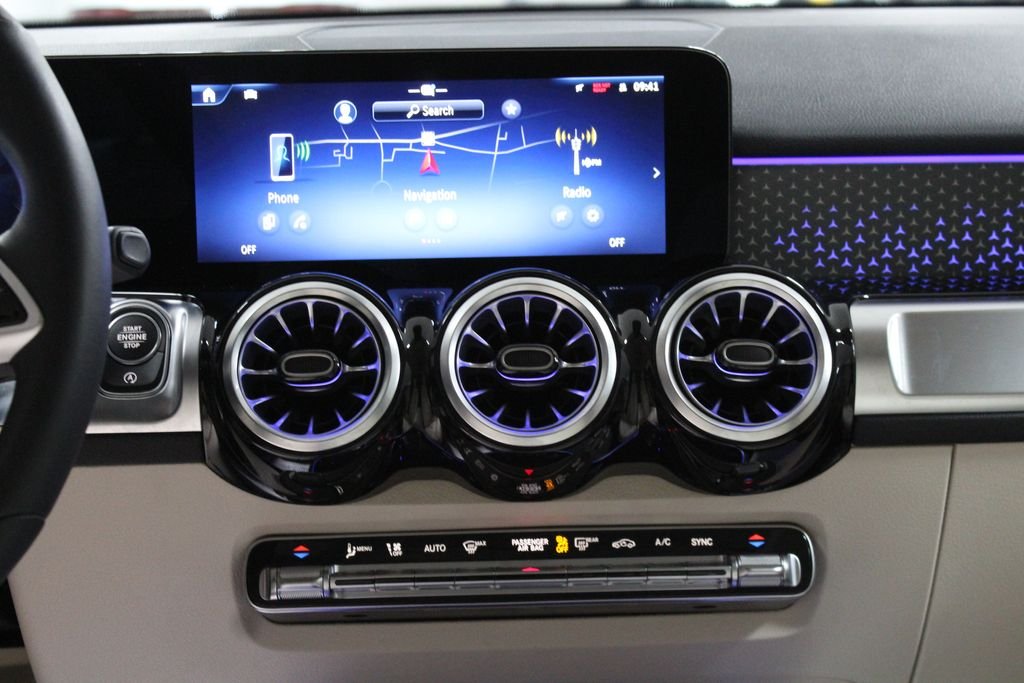 2026 Mercedes-Benz GLB GLB 250 - Photo 27