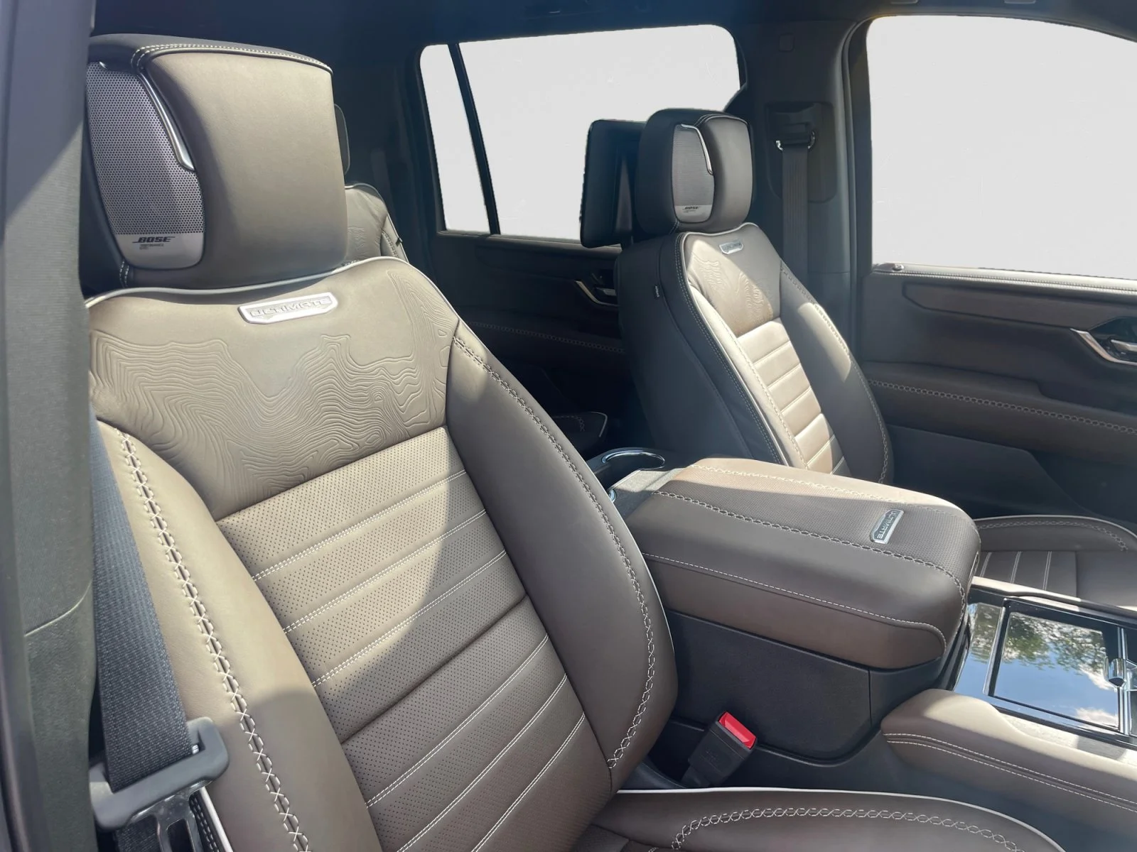 New 2026 Onyx Black GMC Denali Ultimate image 12
