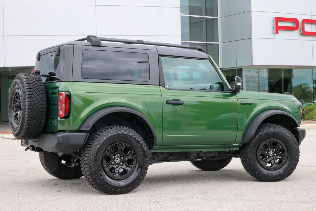 Used 2022 Green Ford Wildtrak image 20