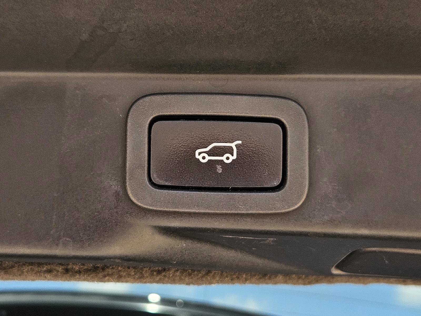 2018 Land Rover Range Rover Sport HSE photo 4