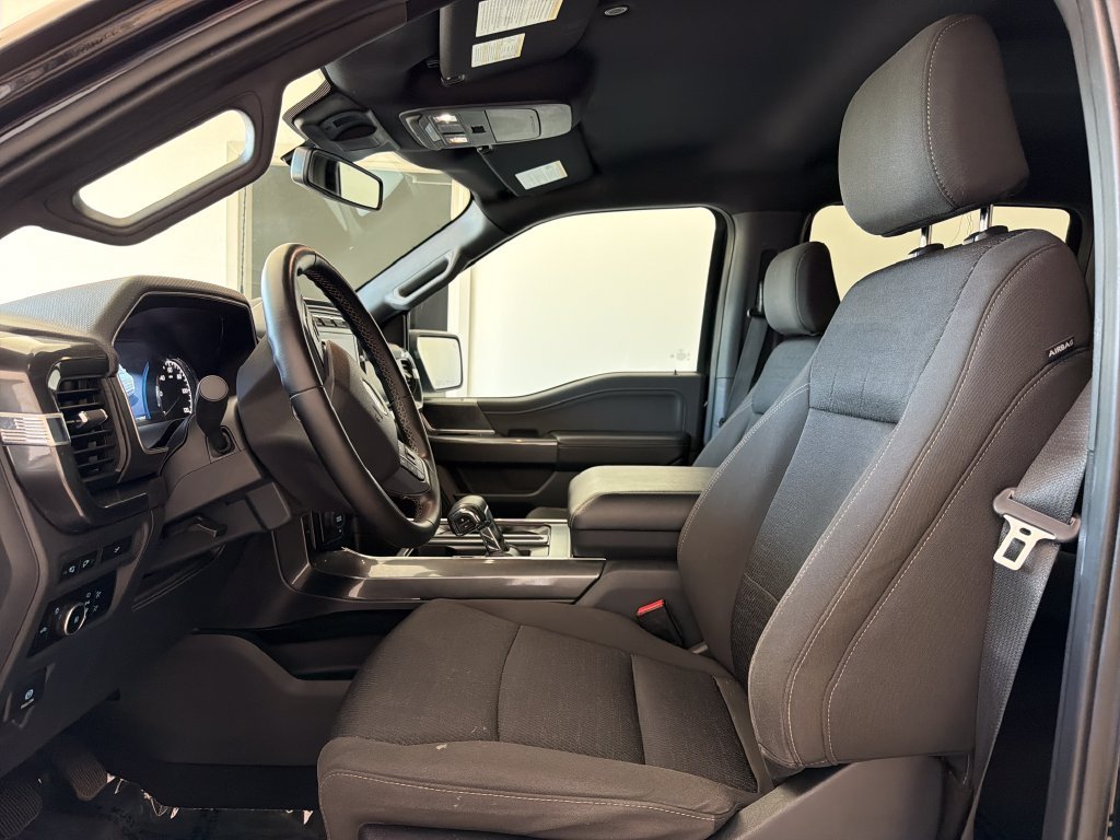 Used 2023 Black Metallic Ford XLT image 14