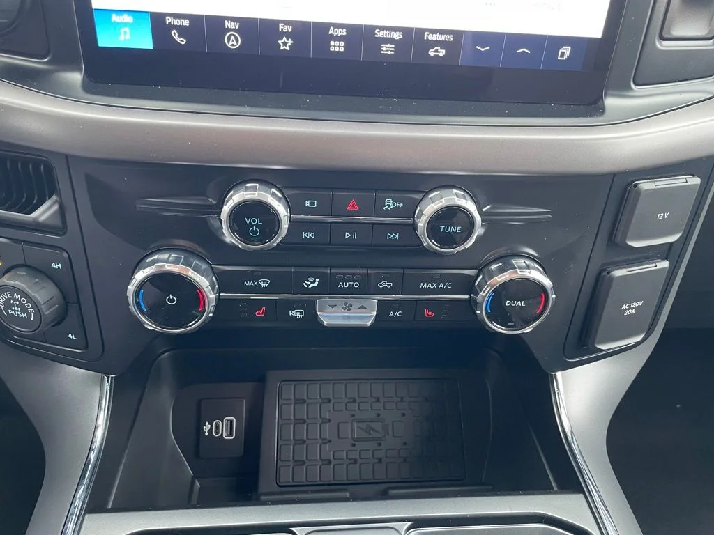 2025 Ford F-150 XLT - Photo 47