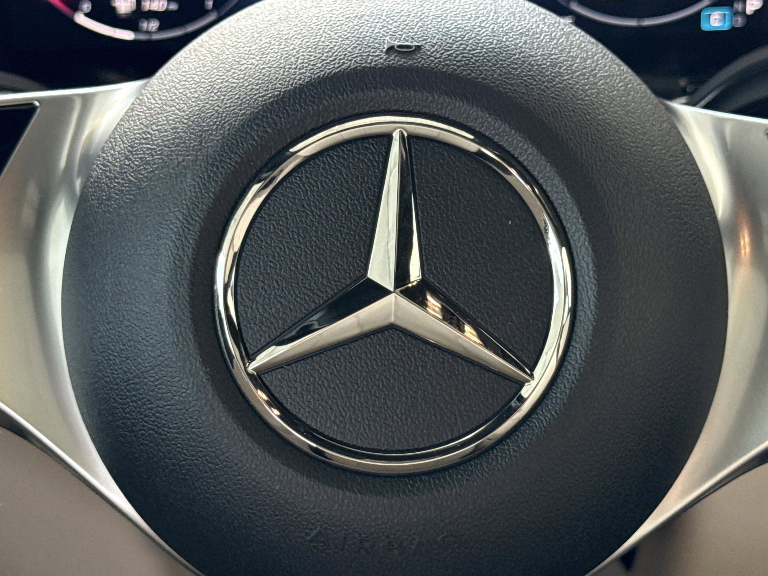 New 2026 Night Black Mercedes-Benz GLB 250 image 34