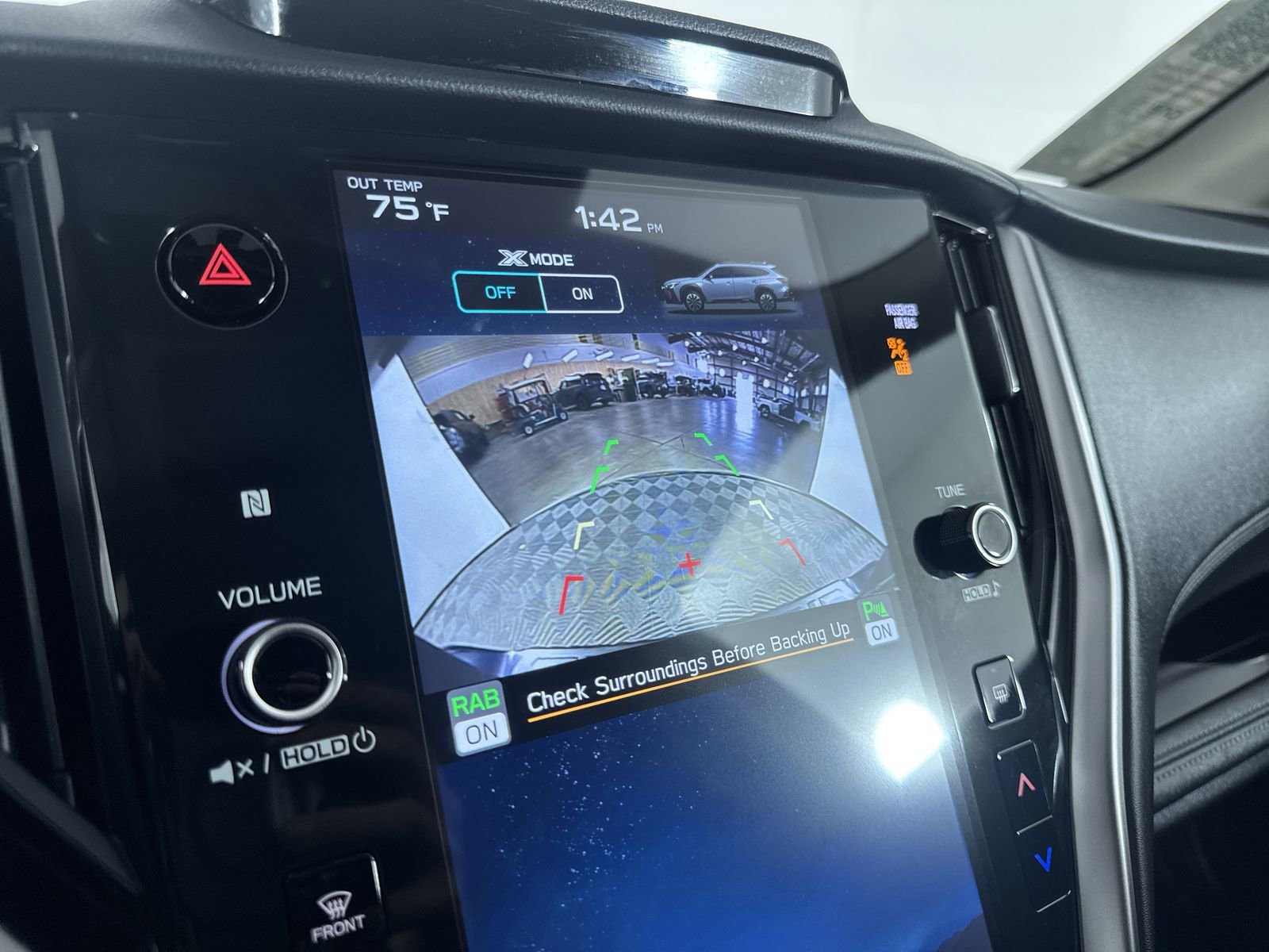2025 Subaru Outback Limited - Photo 19