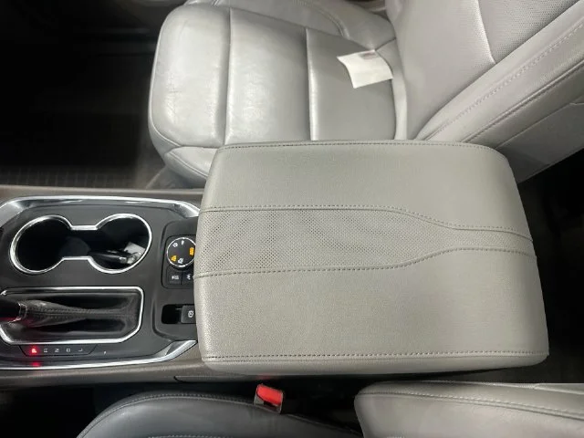 Used 2020 Gray Chevrolet Premier image 24