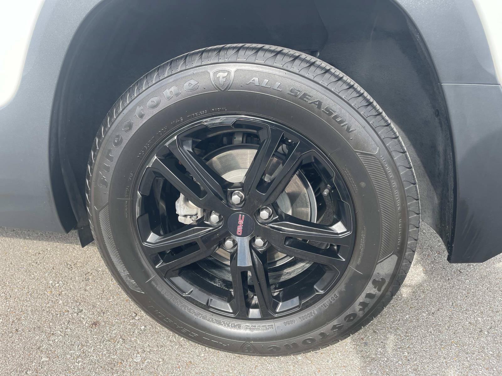 Used 2023 Summit White GMC AT4 image 11