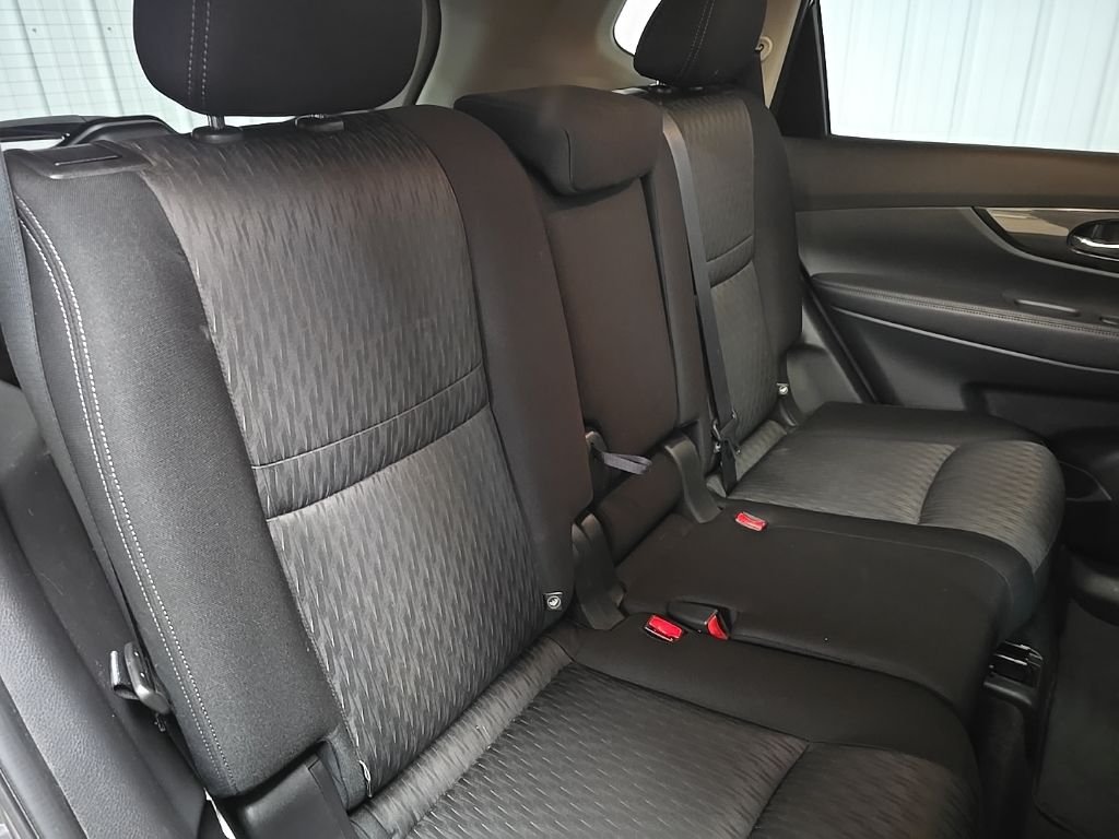 Used 2018 Gray Nissan SV image 18