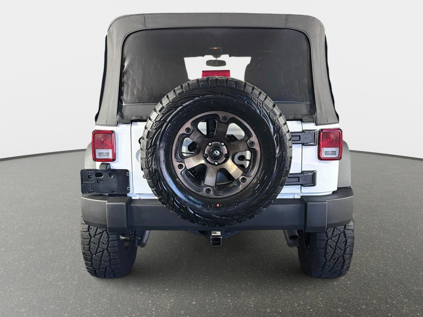 Used 2016 Bright White Clearcoat Jeep Sport image 6