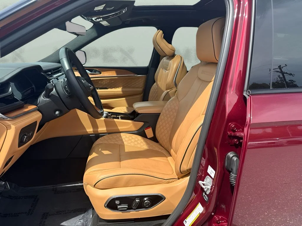 Used 2025 Red Jeep Summit image 5