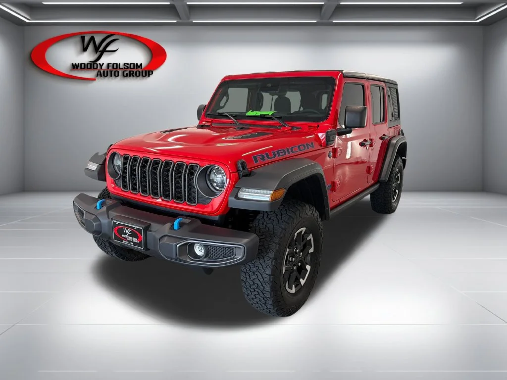 Used 2025 Red Jeep Rubicon 4xe image 3