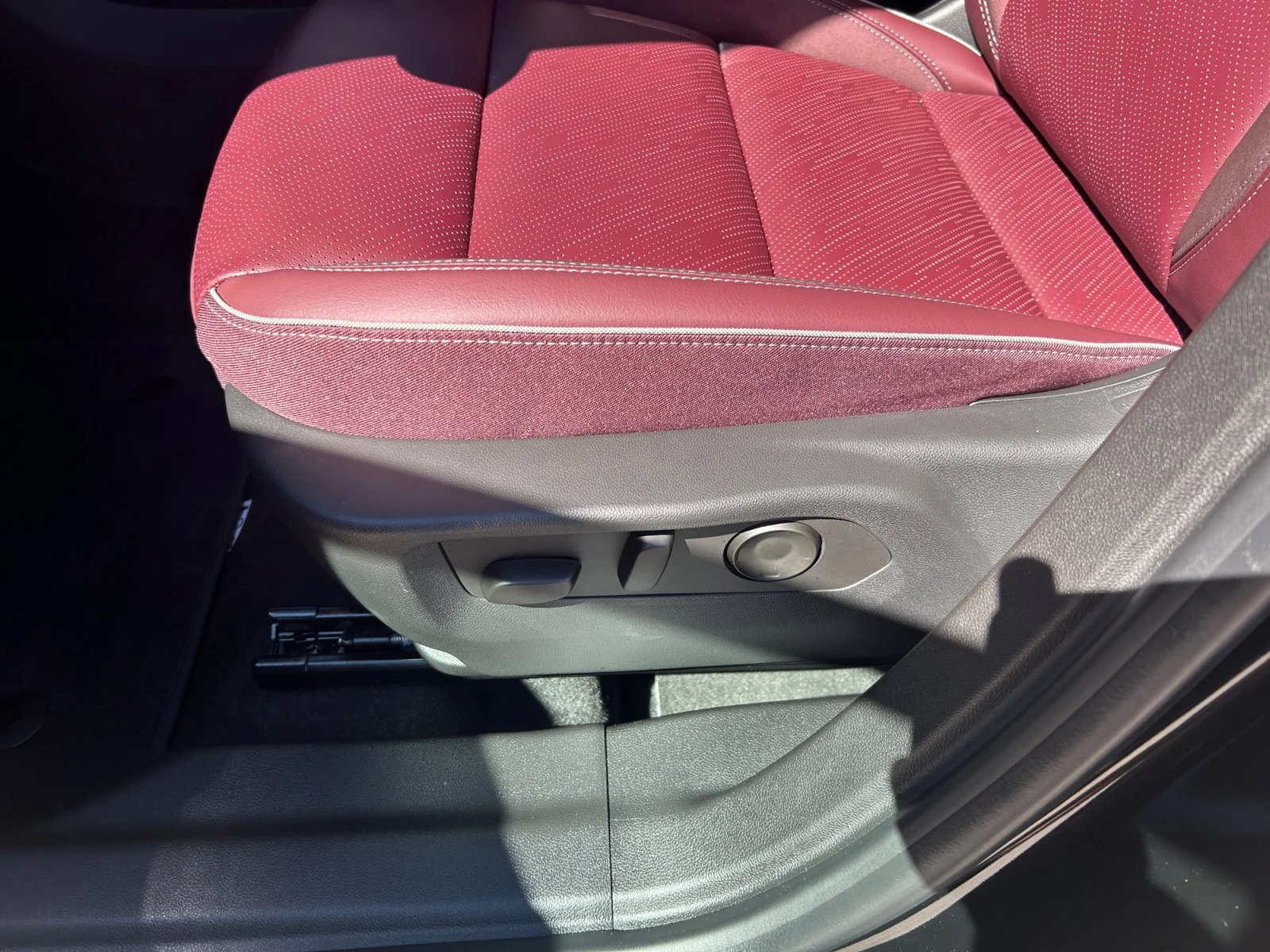 New 2026 Ebony Twilight Metallic Buick Sport Touring AWD image 15