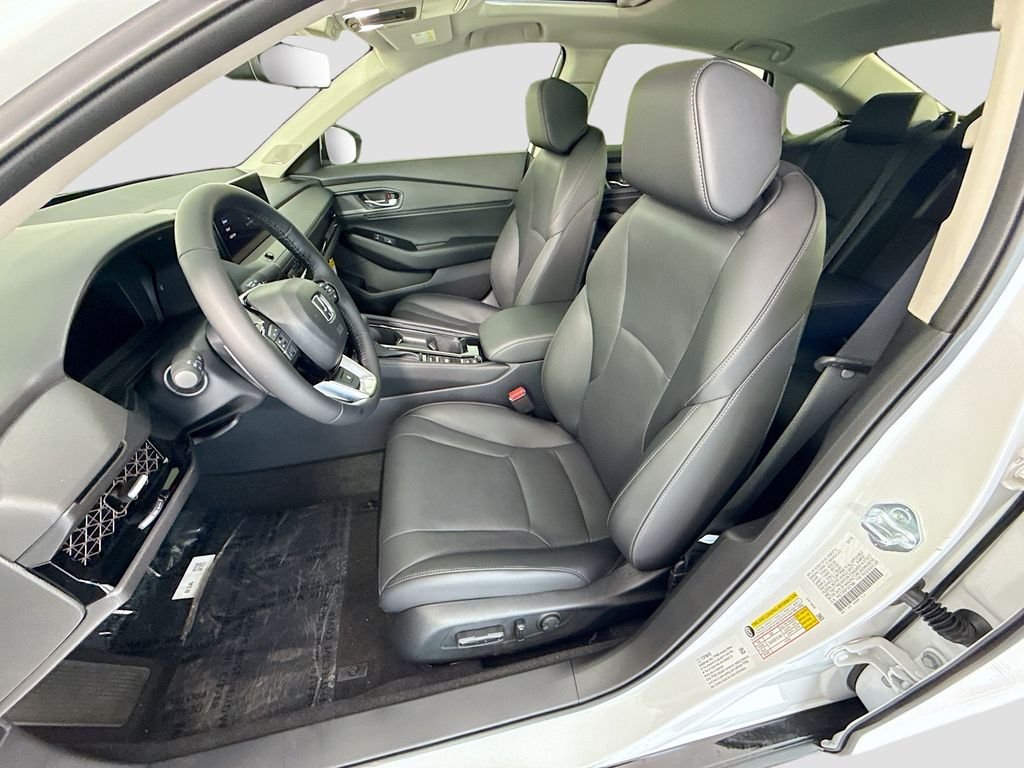 New 2026 Platinum White Pearl Honda Touring image 20