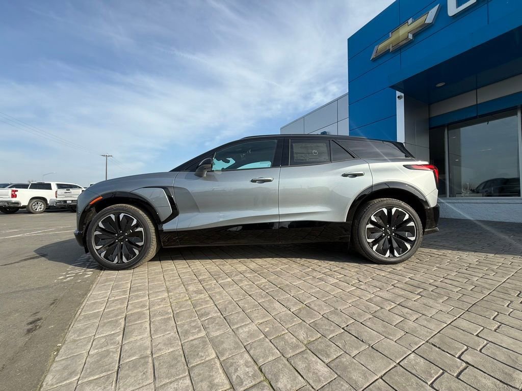 2026 Chevrolet Blazer EV RS - Photo 3