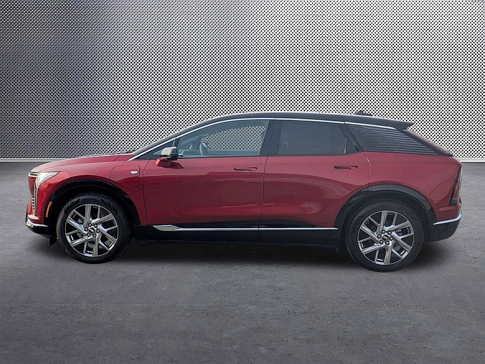 2025 Cadillac OPTIQ Luxury 2 - Photo 8