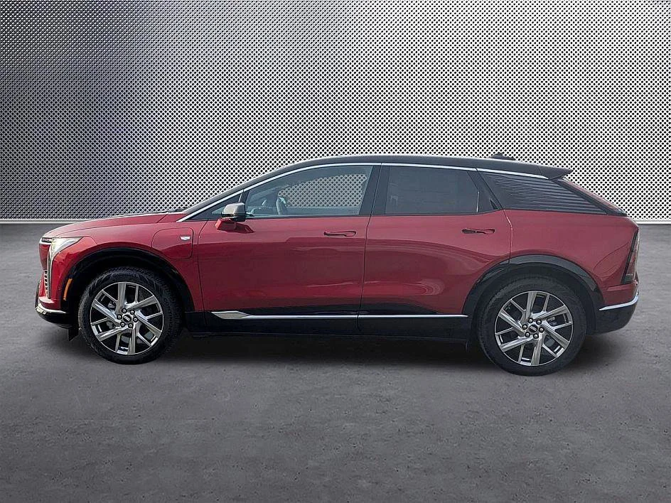 2025 Cadillac OPTIQ Luxury 2 - Photo 8