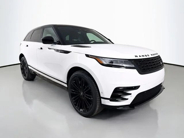New 2026 Fuji White Land Rover Belgravia Edition image 3