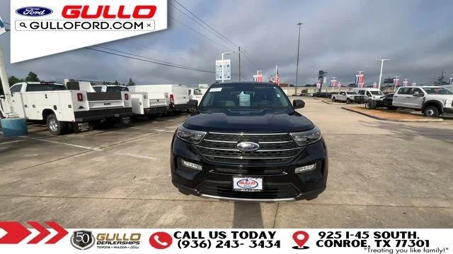Certified Used 2022 Agate Black Metallic Ford XLT image 3