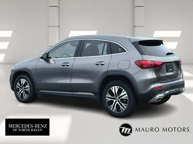 Used 2026 Gray Mercedes-Benz GLA 250 image 5