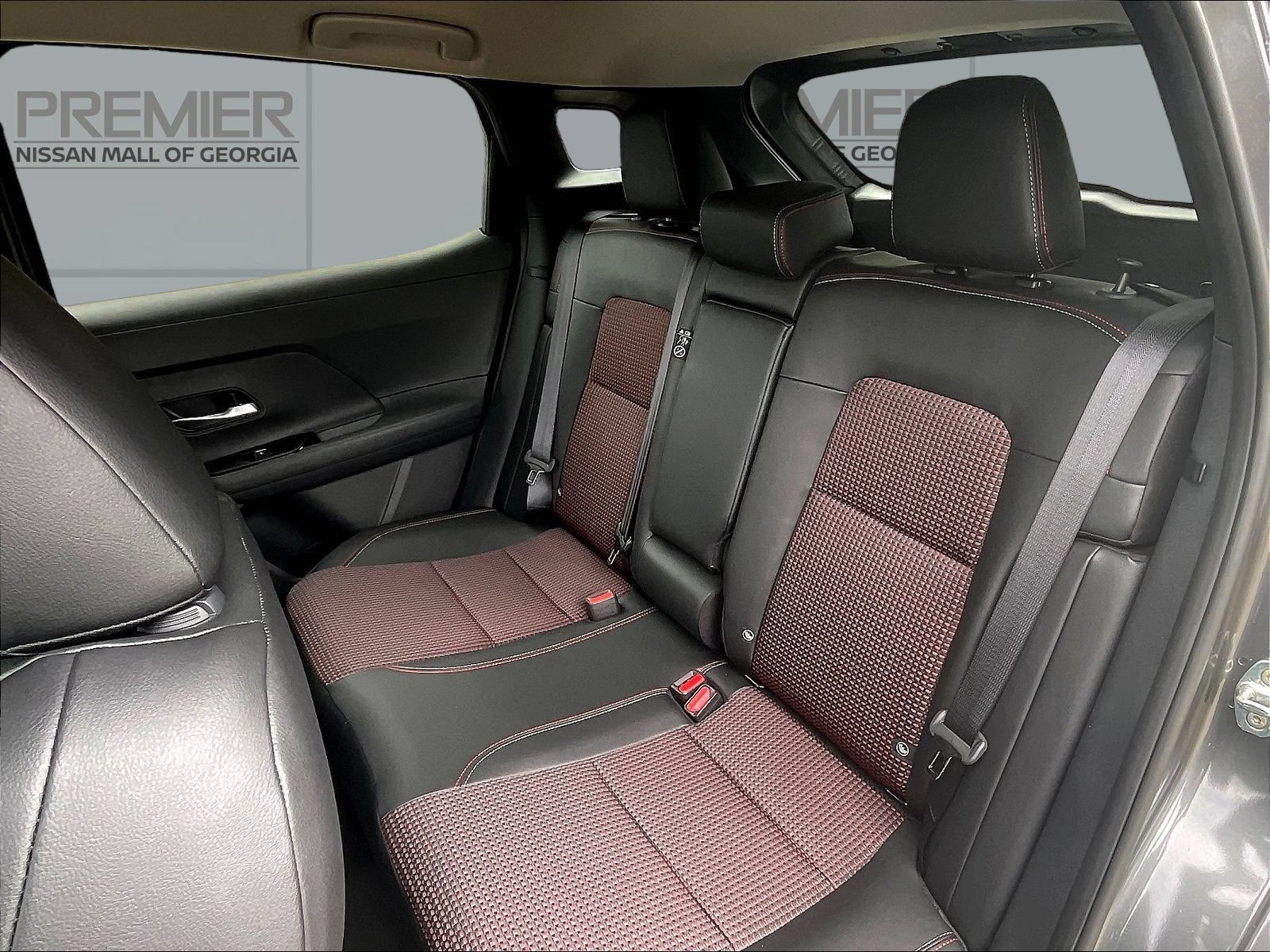 New 2026 Gray Nissan SR image 10