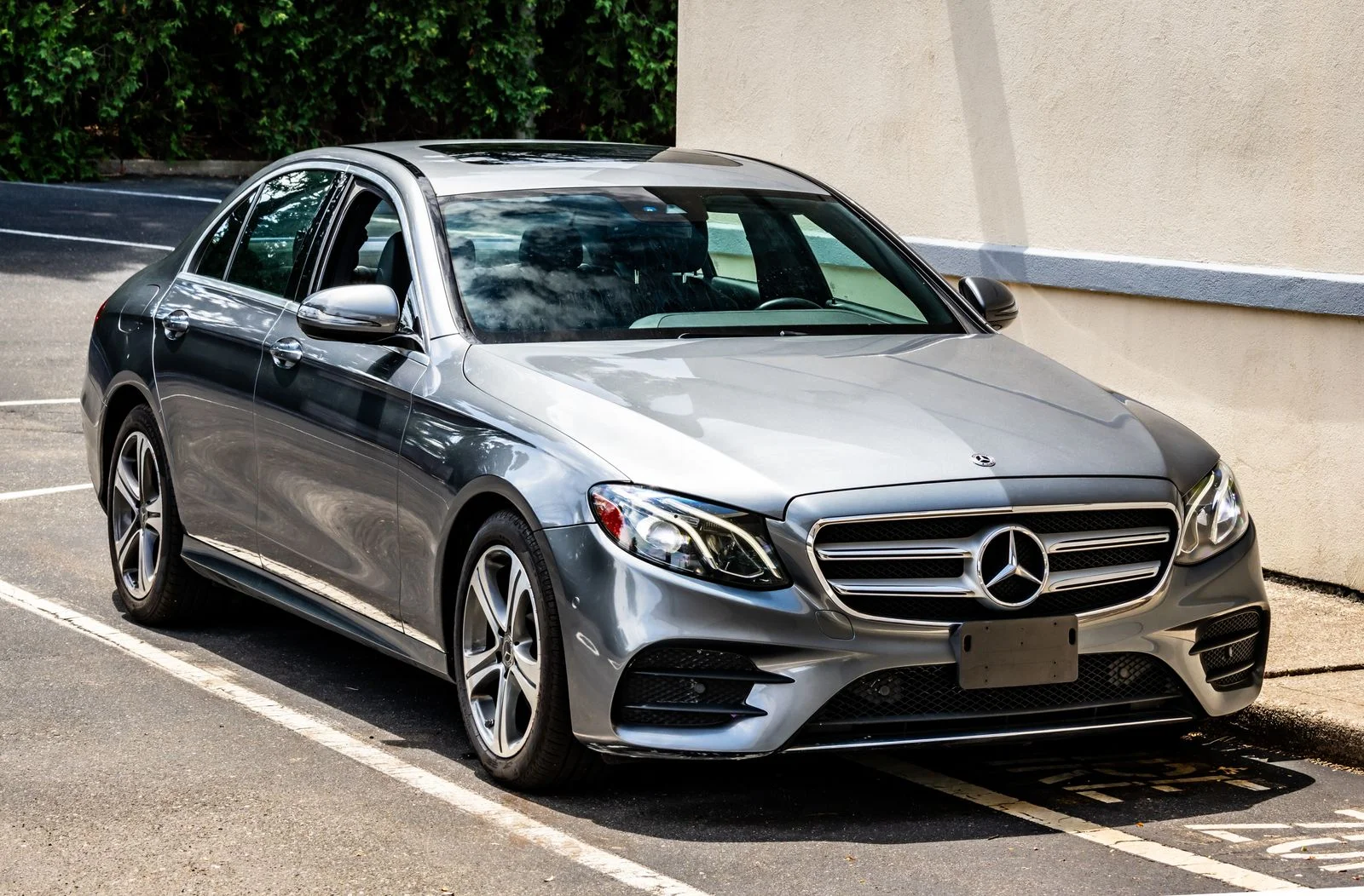 Used 2018 Gray Mercedes-Benz E 300 image 12