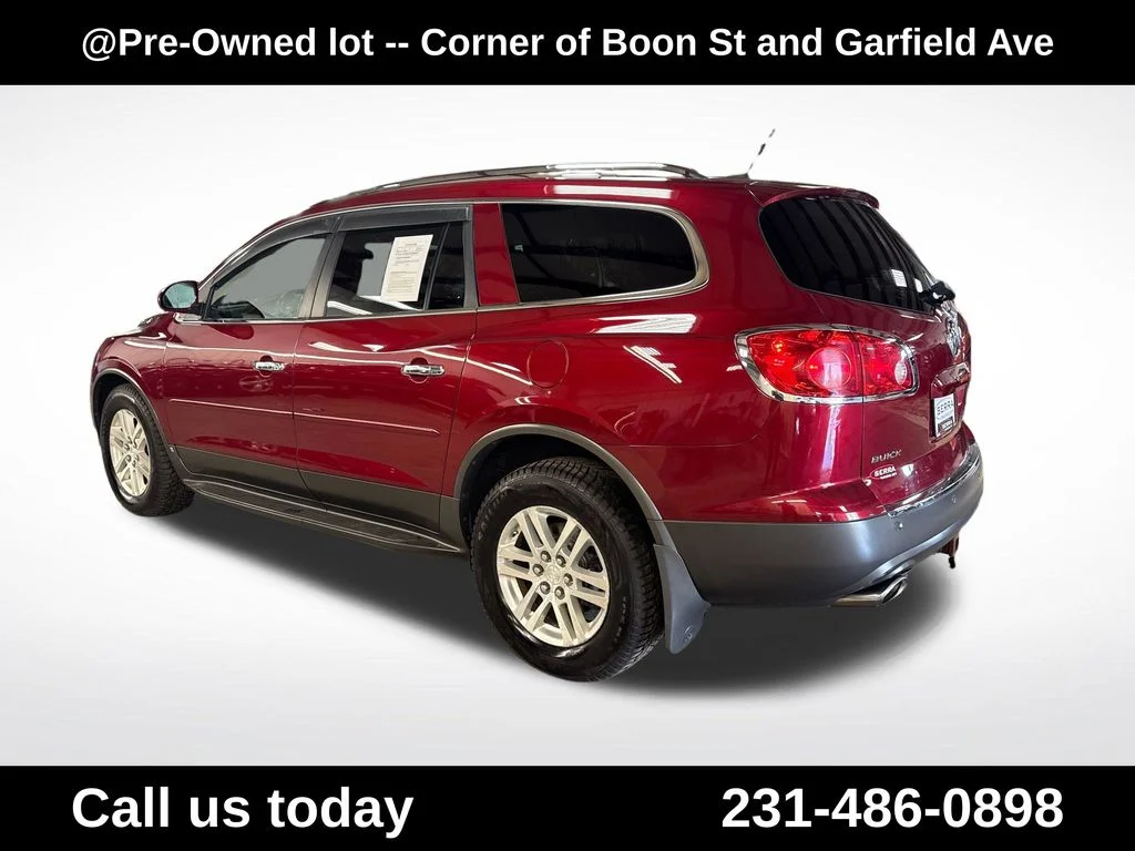 Used 2008 Red Buick CX image 3