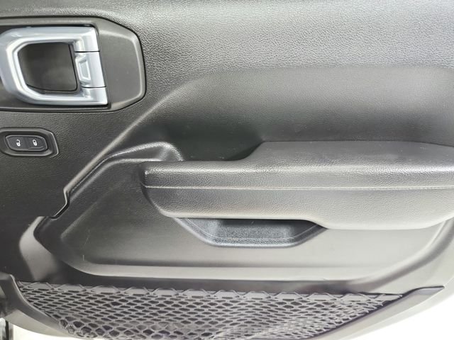 Used 2022 Gray Jeep Sport image 35
