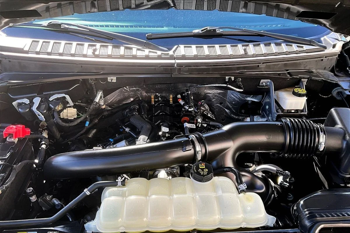 Used 2022  Ford XLT image 33